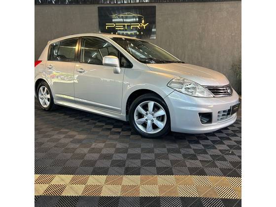NISSAN TIIDA 1.8 SL 16V FLEX 4P AUTOMÁTICO